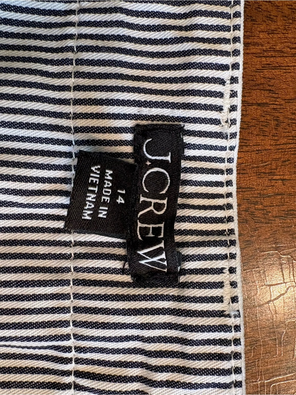 J. Crew Women’s White Shorts 14 - Picture 9 of 9